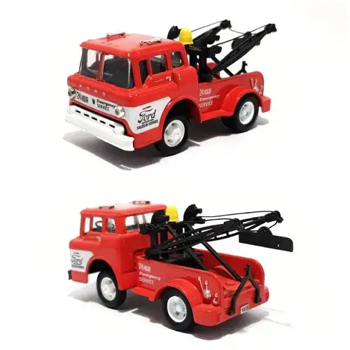 Ford_CbindestrichSeries_1970-C600-Tow-Truck_M2-Machines