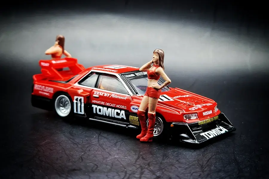 Tomica Nissan Super Silhouette R30