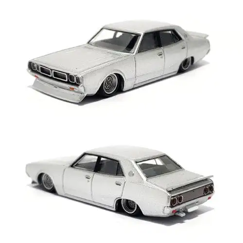 Nissan_Skyline_1972-C110-4dr_Aoshima.jpg