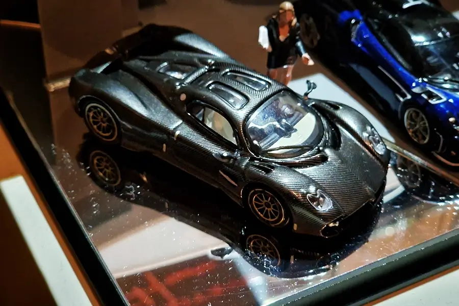 Pagani Utopia Hobby64 Tarmacworks