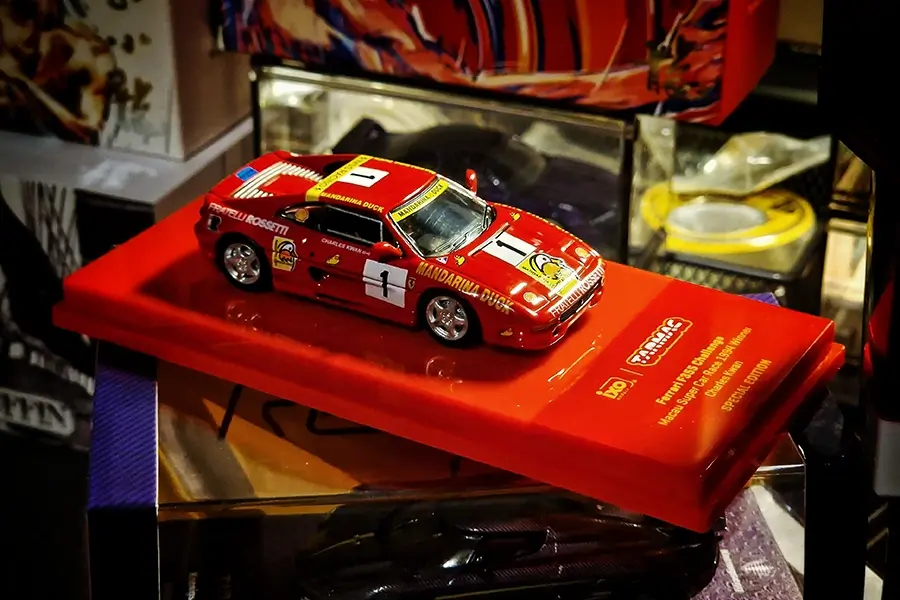 Ferrari F355 Challenge Hobby64 Tarmacworks