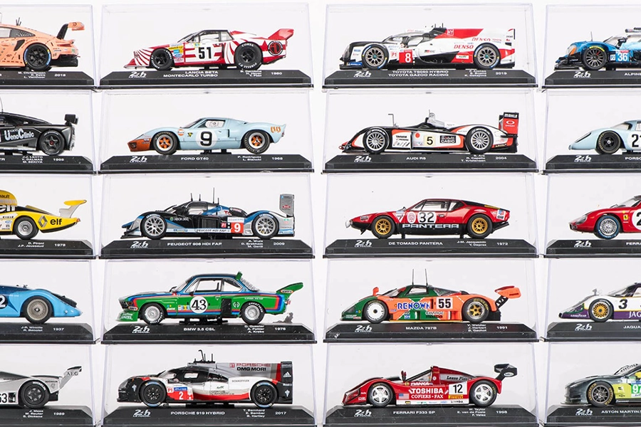 An unprecedented 1:43 scale collection of Grand Touring cars featuring the most renowned brands and powerful prototypes that ever raced on the legendary 24 Hour Le Mans circuit.