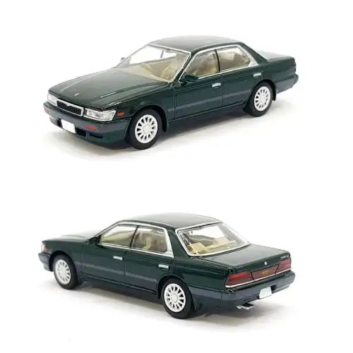 Nissan_Laurel_1989-TwinCam-24V-Medalist_TLV.jpg