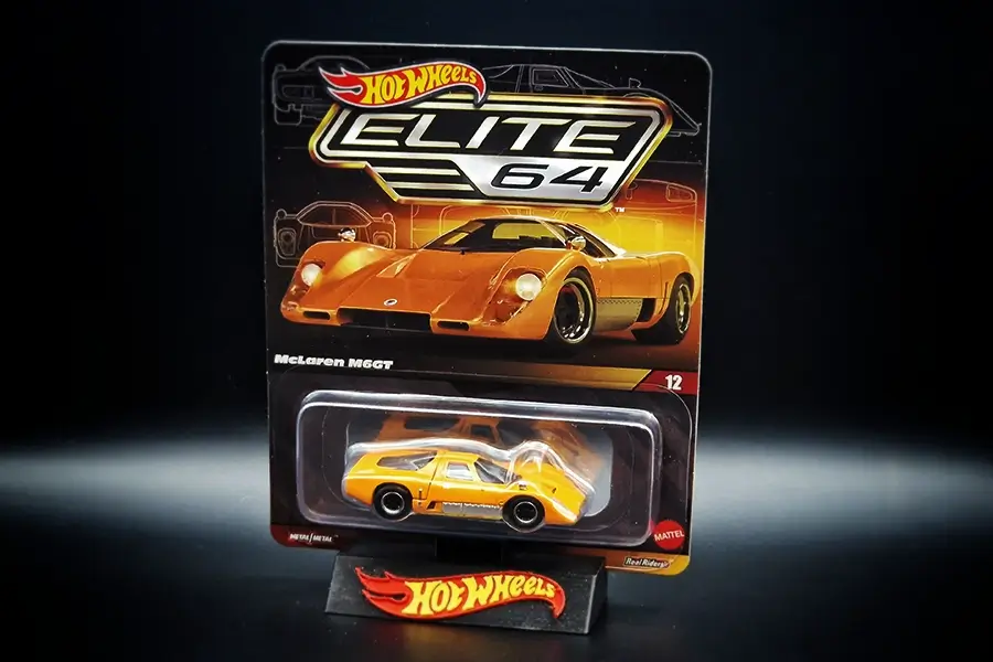 Hot Wheels Elite64 McLaren M6 GT