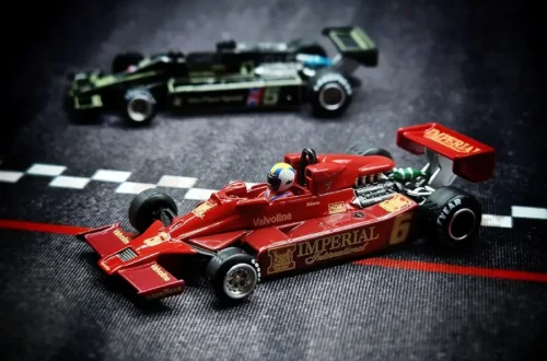 Lotus 78 MiniGT 1977 Japan GP and Andretti Lotus JPS 78 1977