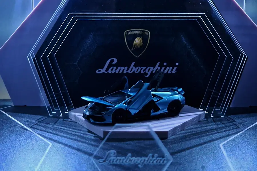Lamborghini Revuelto Hung Hing Collectibles