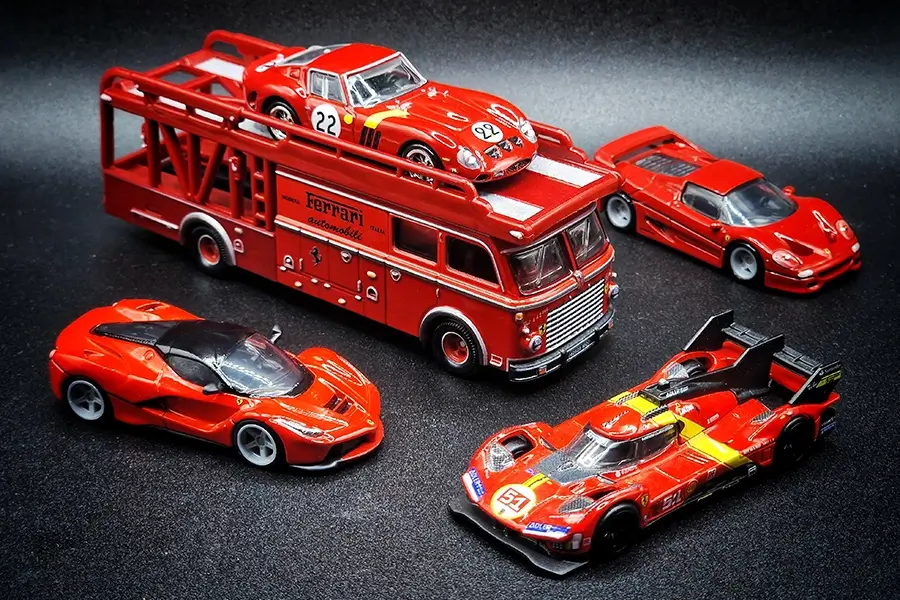 Hot Wheels Ferrari Premium