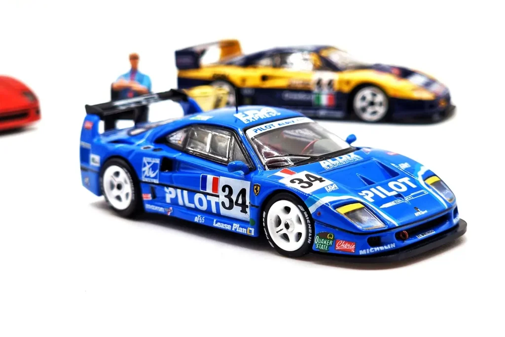 Tarmacworks F40 models