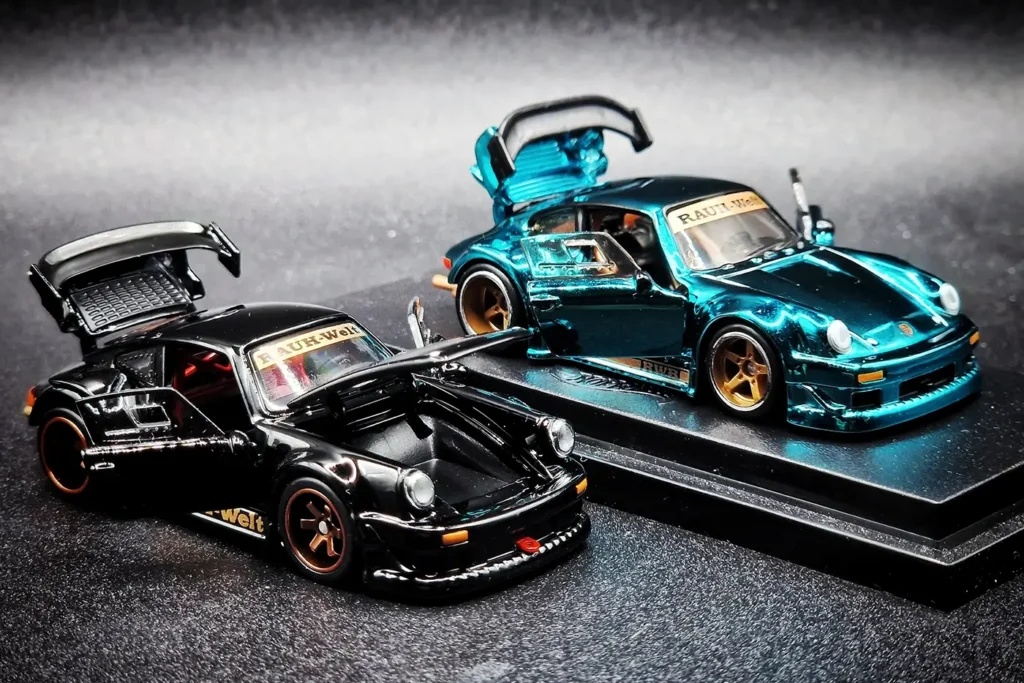 FG 1:64 RWB 930 Rauh Welt Begriff and Hot Wheels RWB 930 RLC